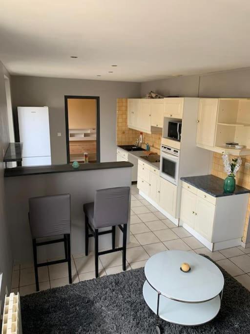 Appartement Cosy Dans Beau Village De Champagne Cormicy Exteriör bild